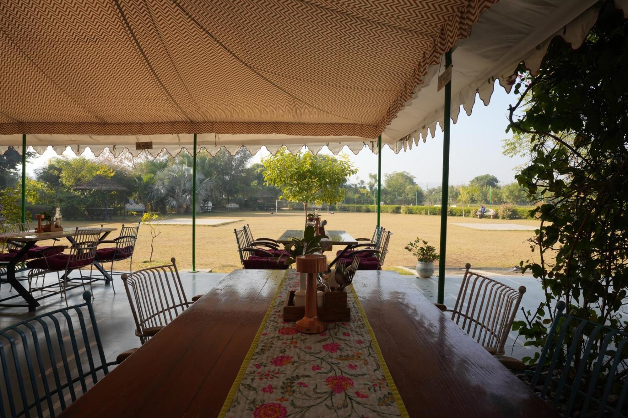 Astroport Sariska Treetop By Eight Continents Tehla Exteriör bild